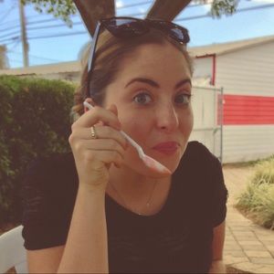 Meet your Posher, Melissa